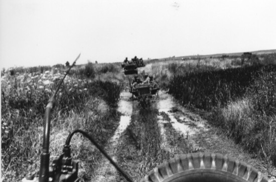 24 et 25 juin 1959 Opération dans la région de BONE (environs du Lac des Oiseaux) La C.P. a des difficultés dans les marais 